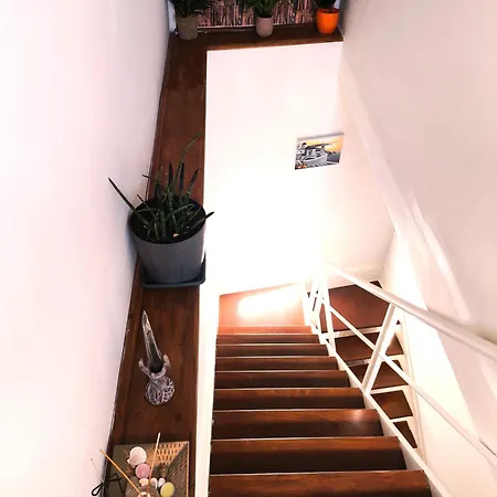 Kallisti Stone House דירה